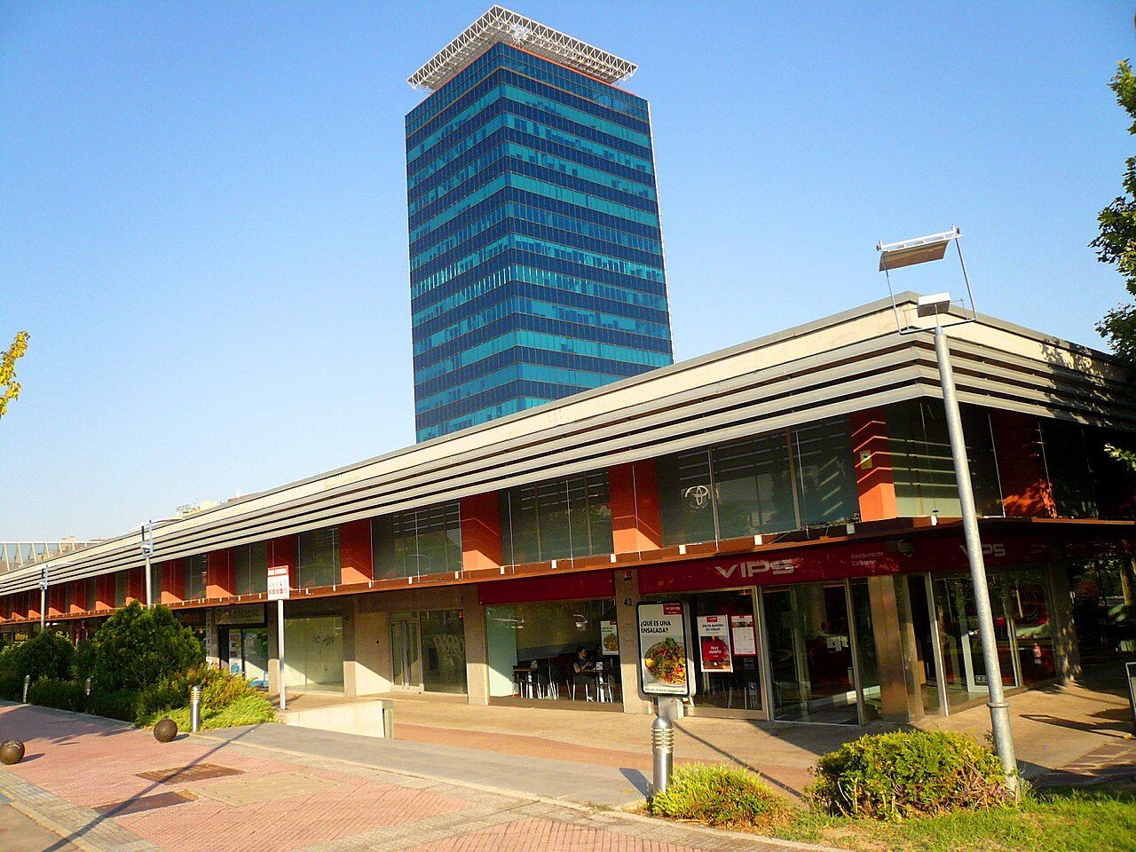 Carrera Vertical Torre Garena (Cruz Roja) — Vertical 17 floors